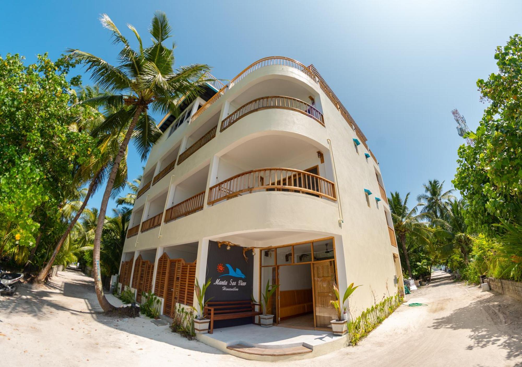 Manta Sea View Himandhoo Hotel Bagian luar foto